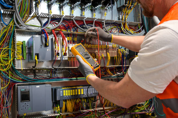 Best Affordable Emergency Electrician  in Kirkwood, MO