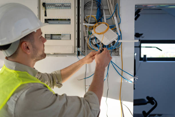 Best Emergency Electrical Repair  in Kirkwood, MO